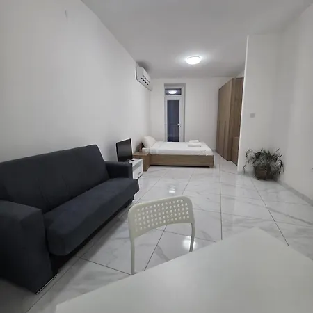 Bayview Baluta 03 * San Ġiljan