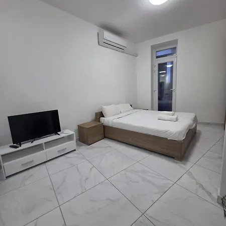 Bayview Baluta 08 شقة *